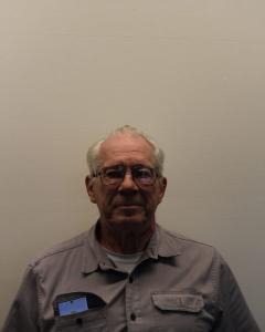 Paul Melvin Davis a registered Sex Offender of West Virginia
