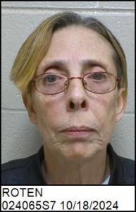 Santa Faye Roten a registered Sex Offender of North Carolina