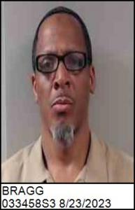 Dwayne Terrell Bragg a registered Sex Offender of North Carolina