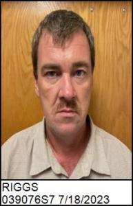 Kelly Woodrow Riggs a registered Sex Offender of North Carolina