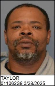 Elliott Lamone Taylor a registered Sex Offender of North Carolina