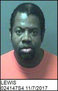 Warren Tyler Lewis a registered Sex Offender of California