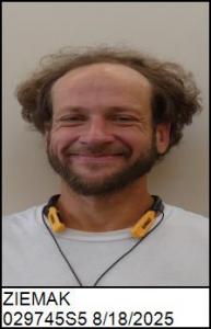 Christopher Edward Ziemak a registered Sex Offender of North Carolina