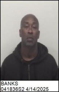 Shawn Oneal Banks a registered Sex Offender of North Carolina