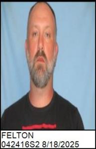 Daniel C Felton a registered Sex Offender of North Carolina