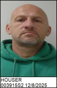 Johnny R Houser a registered Sex Offender of North Carolina