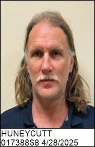 Laney James Huneycutt a registered Sex Offender of North Carolina
