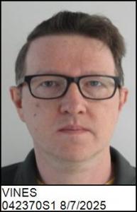 Kelly Thomas Vines a registered Sex Offender of North Carolina