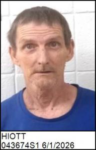 Bobby Jerald Jr Hiott a registered Sex Offender of North Carolina