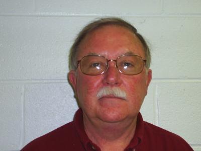 Michael Elwyn Royal a registered Sex Offender of Tennessee