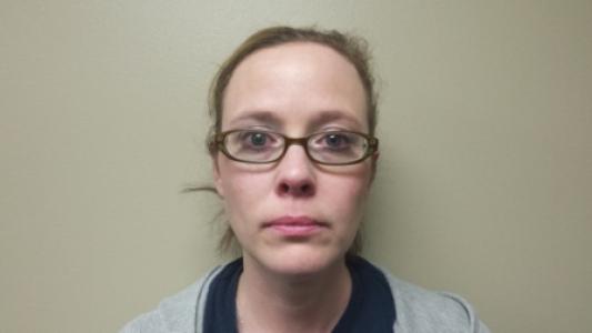 Rikki Anita Earnest a registered Sex Offender of Tennessee