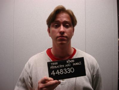 Randall Linn a registered  of Tennessee