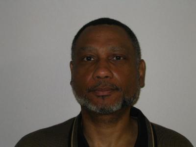 Sherdale Chisum a registered Sex Offender of Illinois