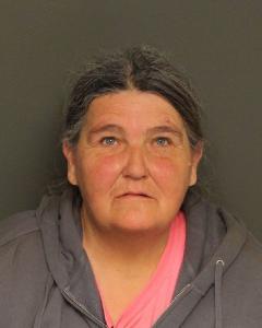 Loretta Lynn Harville a registered Sex Offender of Tennessee