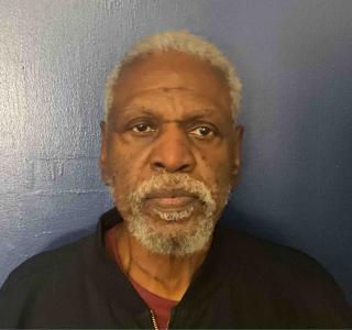 Dennis Lynn Paris a registered Sex Offender of Tennessee