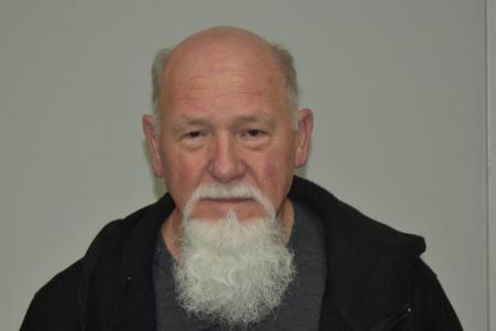 Jerry Lynn Grubb a registered  of Tennessee