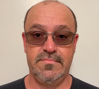 Michael Lee Hulen a registered  of Tennessee