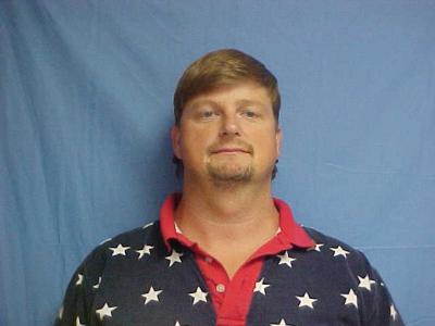 Ronald Lynn Jones a registered  of Tennessee