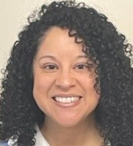 Leisha Larae Lowe a registered  of Tennessee