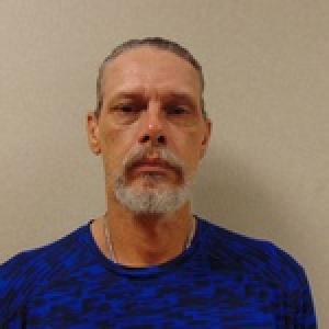 Darrin Franklin Button a registered Sex Offender of Texas