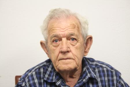 Elbert Marshall Pillow a registered Sex Offender of Texas