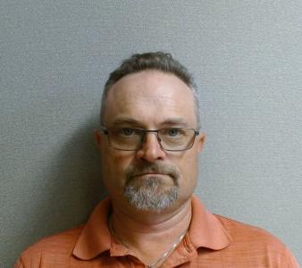 Doyle Elliot Thompson a registered Sex Offender of Texas