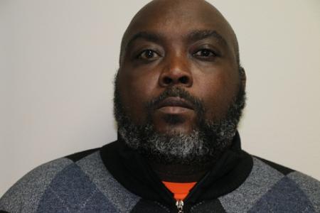 Elton Jerome Deyon a registered Sex Offender of Texas