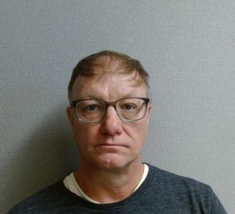 Robin L Sharpton a registered Sex Offender of Texas