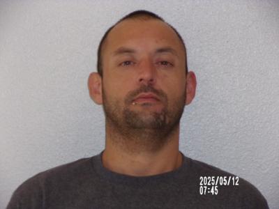 Carlos Bennet a registered  of Texas