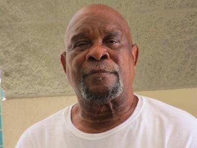 Leon Allen Gamble a registered  of Texas
