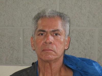 Lorenzo Munoz a registered  of Texas