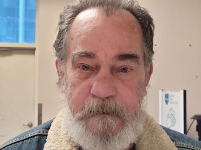 Burley Eugene Revia a registered Sex Offender of Texas