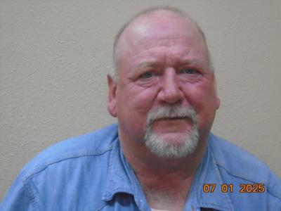 Frank Fitzgerald Carlile a registered Sex Offender of Texas