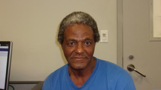 Leslie B Scales a registered  of Texas