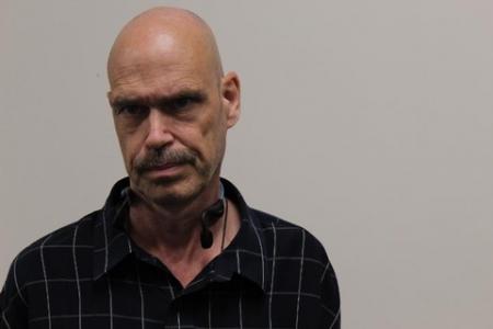 Terry Dwayne Simon a registered  of Texas