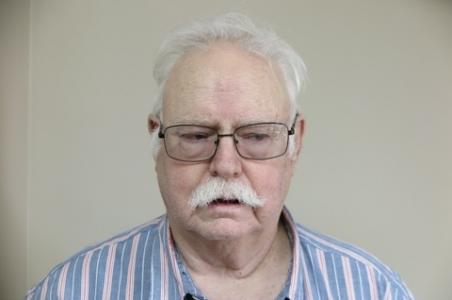 Wesley Steven Davis a registered  of Texas