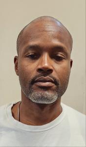 Getzell Deshea Murrell a registered  of Texas