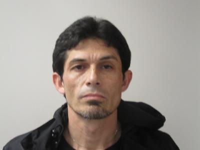 Ronnie Wallace Mendoza a registered  of Texas