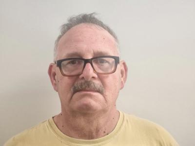 Steven D Lutes a registered Sex Offender of Texas