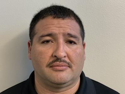 Leonel Perez Lopez Jr a registered  of Texas