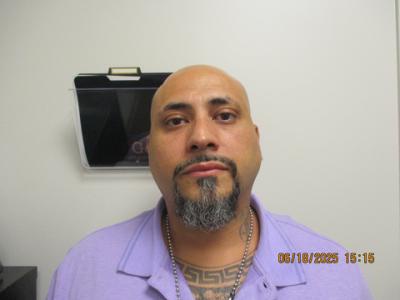 Juan D Garza a registered Sex Offender of Texas