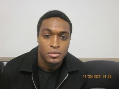 Monterreous Damuntray Burton a registered Sex Offender of Texas