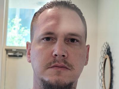 Erik Steven Mauff a registered  of Texas