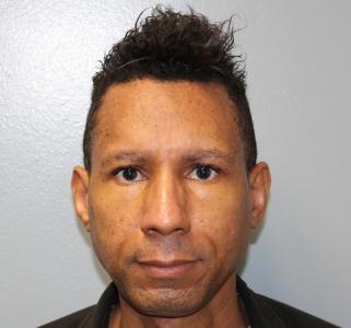 Louis E Richardson Jr a registered  of Texas