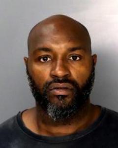 Lynnell Cornelius Holmes a registered Sex Offender of California
