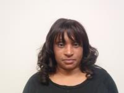Tatanesha Lashawnda Bowden a registered Sex Offender of California