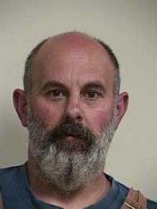 Derrick Evan Davis a registered Sex Offender of California