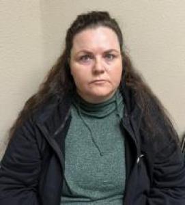 Jolene Michelle Davis a registered Sex Offender of California