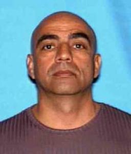Robert Quiroz Perez a registered Sex Offender of California