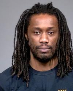 Andrelauis Bondurant a registered Sex Offender of California